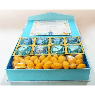 Baby Boy Announcement Chocolate Trunk