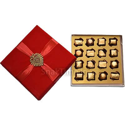 Blasta 16 Chocolates Gift B161119X9
