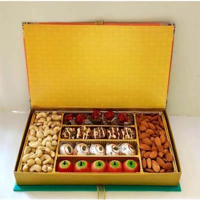 FestivalsBazar Dry Fruit Gift Box Combo Price in India - Buy FestivalsBazar Dry  Fruit Gift Box Combo online at Flipkart.com