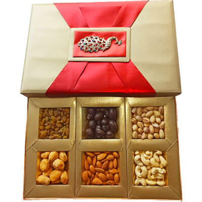 Gold With Red Broch Dry Fruit Gift ST1598X12