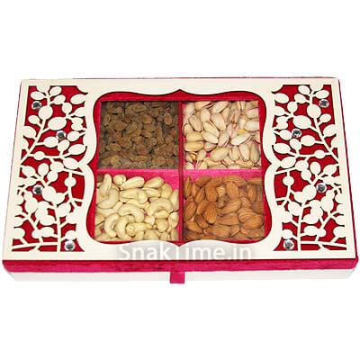 Buy dry fruits gift boxes 500 gm in Delhi India at Nutsgram