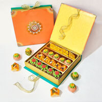 Assorted Fancy Sweet Gift Pack STAF100